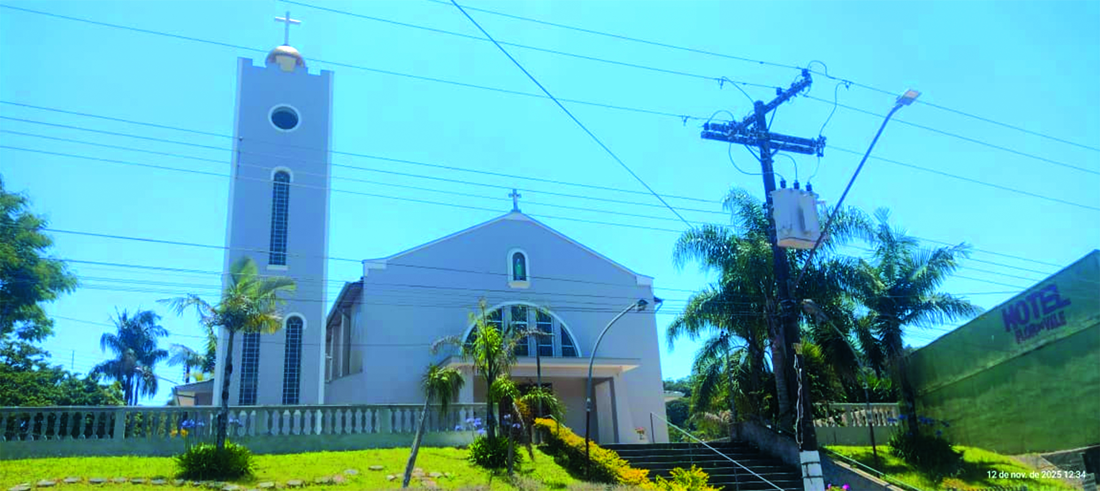 Raízes da Fé: A Paróquia Santa Catarina de Alexandria e a História de Tapiraí